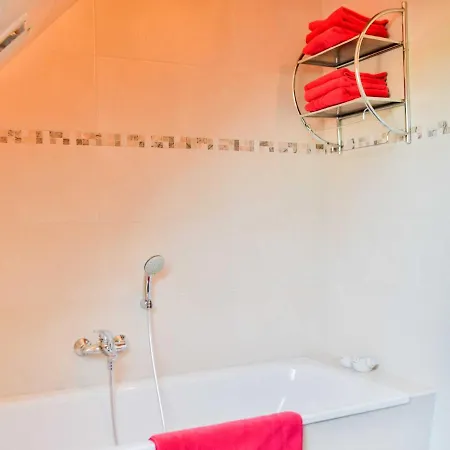 Bodden * Neuendorf (Saal)